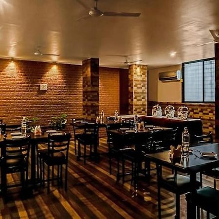 Hotel Sagar Inn Hadapsar Rooms Banquet Restaurant & Bar Phursungi Exteriör bild