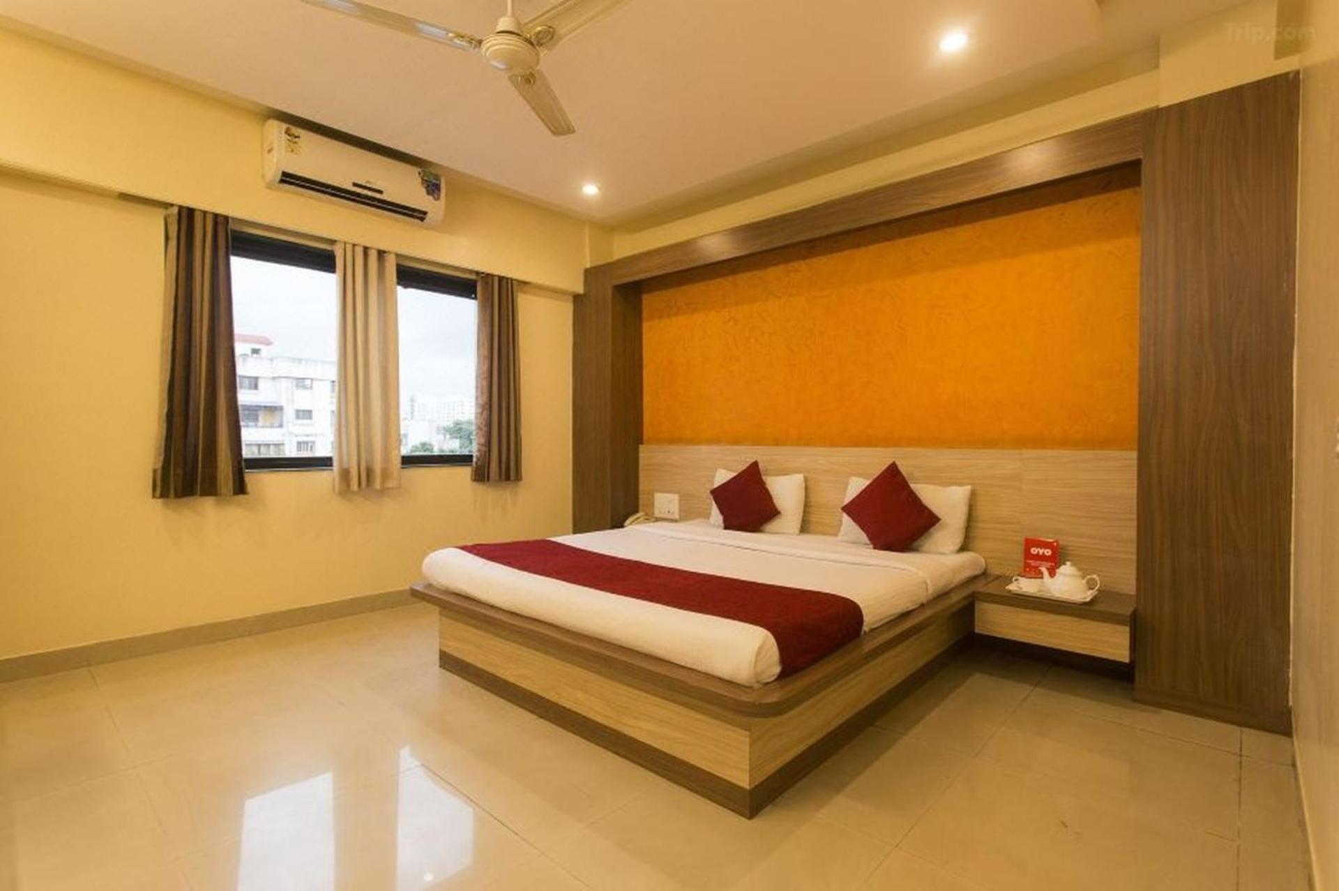 Hotel Sagar Inn Hadapsar Rooms Banquet Restaurant & Bar Phursungi Exteriör bild
